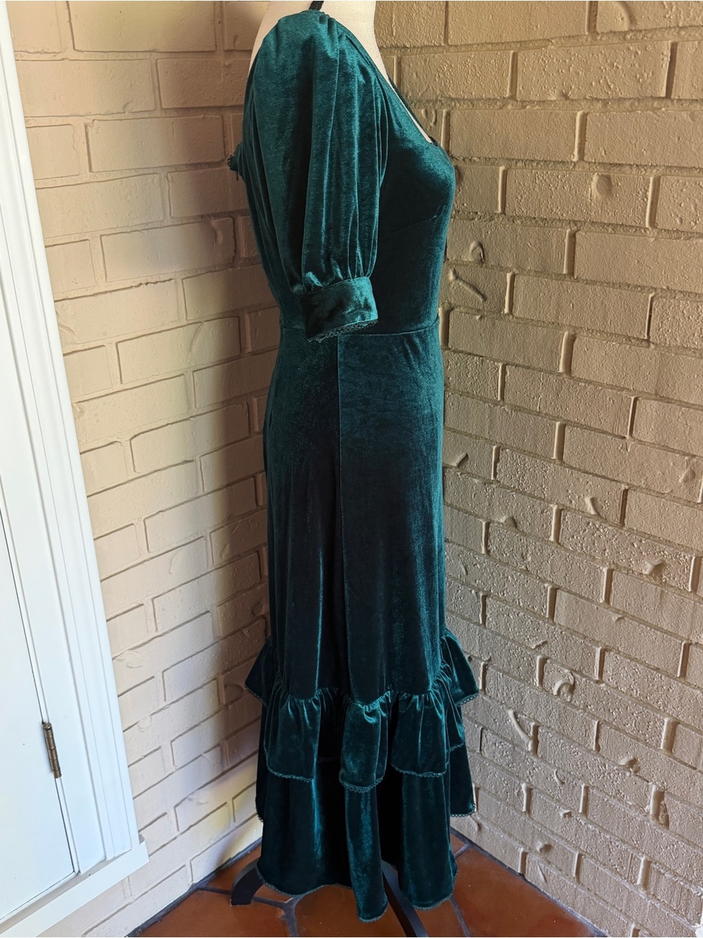Rachel Parcell Puff Sleeve Velvet Midi Dress Ruffle M $188 NWT Victorian Goth - Picture 4 of 10